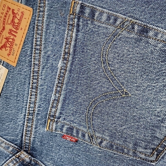 Levi's 501 Skinny Jeans - Picture 6 of 9